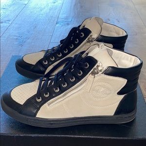 Chanel hightop sneakers white suede navy trim